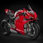 La novedosa Ducati Panigale V4R es una motocicleta de carreras homologada para la calle
